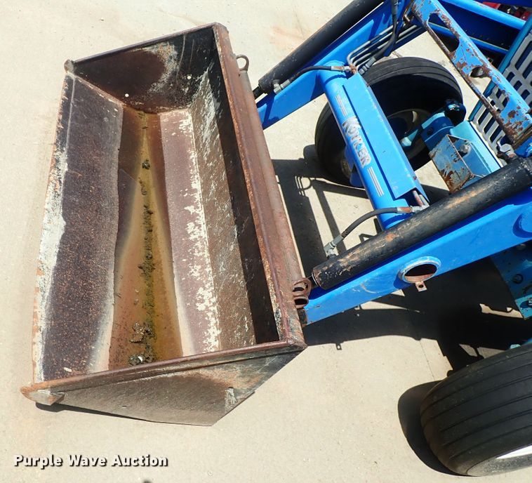 image for item GS9261 Ford 4000  tractor