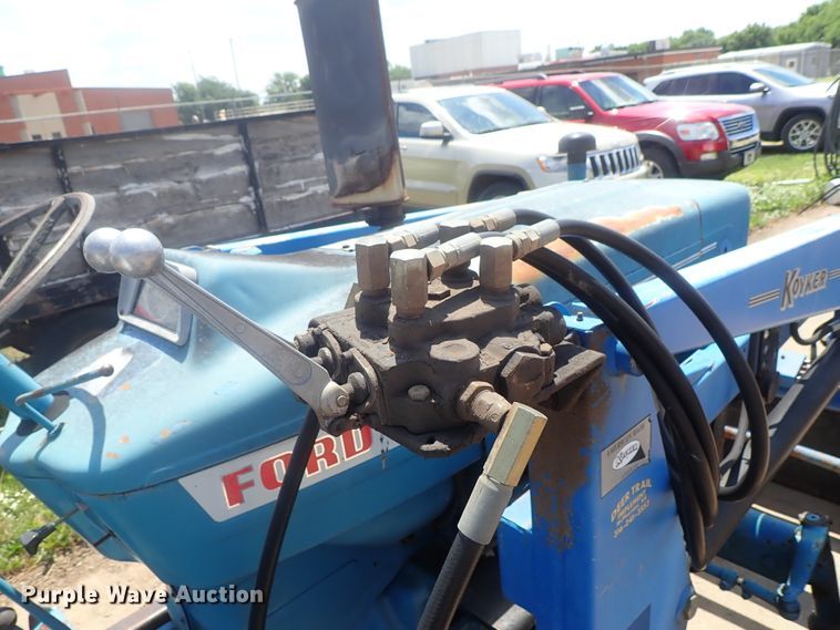 image for item GS9261 Ford 4000  tractor