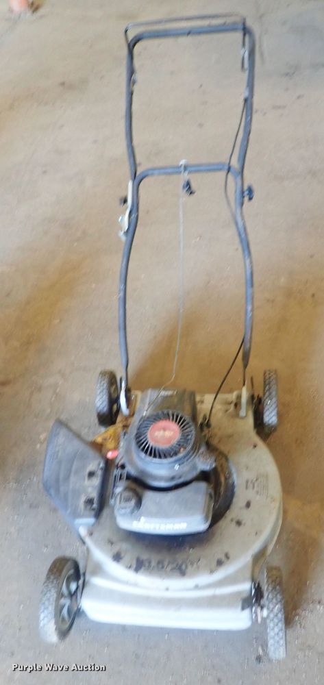 image for item GS9282 (3) push mowers