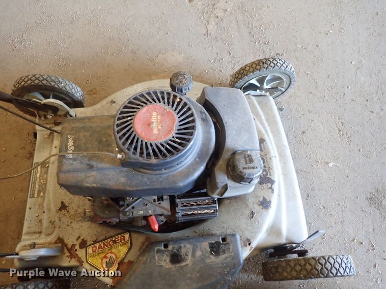 image for item GS9282 (3) push mowers