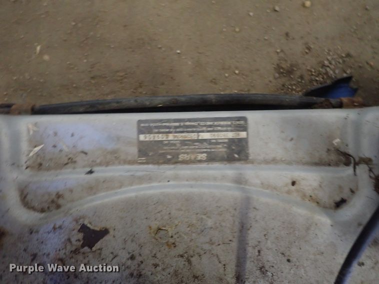 image for item GS9282 (3) push mowers