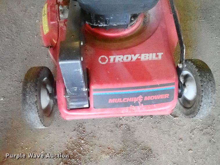 image for item GS9282 (3) push mowers