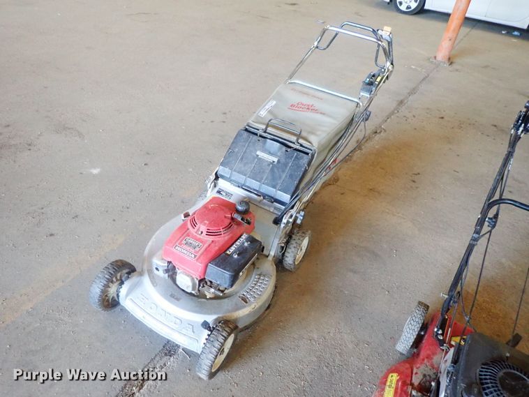 image for item GS9282 (3) push mowers