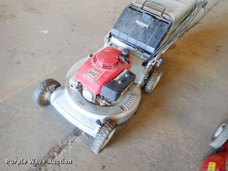 image for item GS9282 (3) push mowers