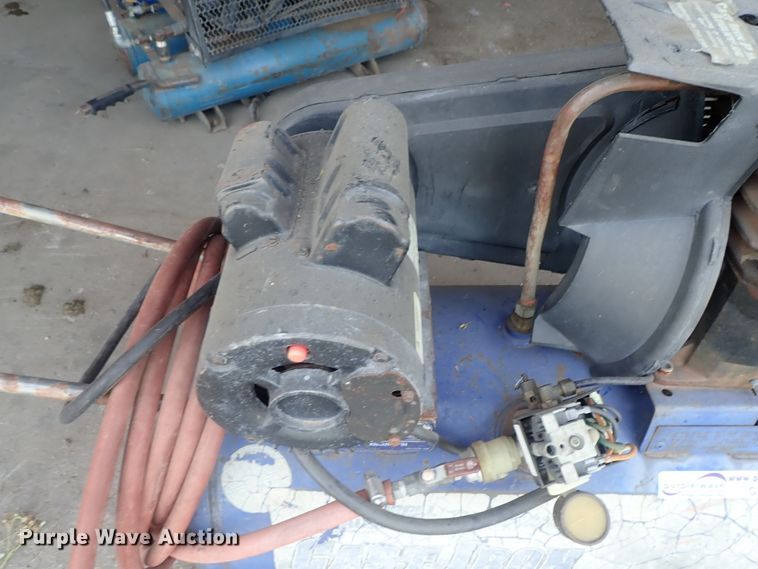 image for item GS9284 Air compressor