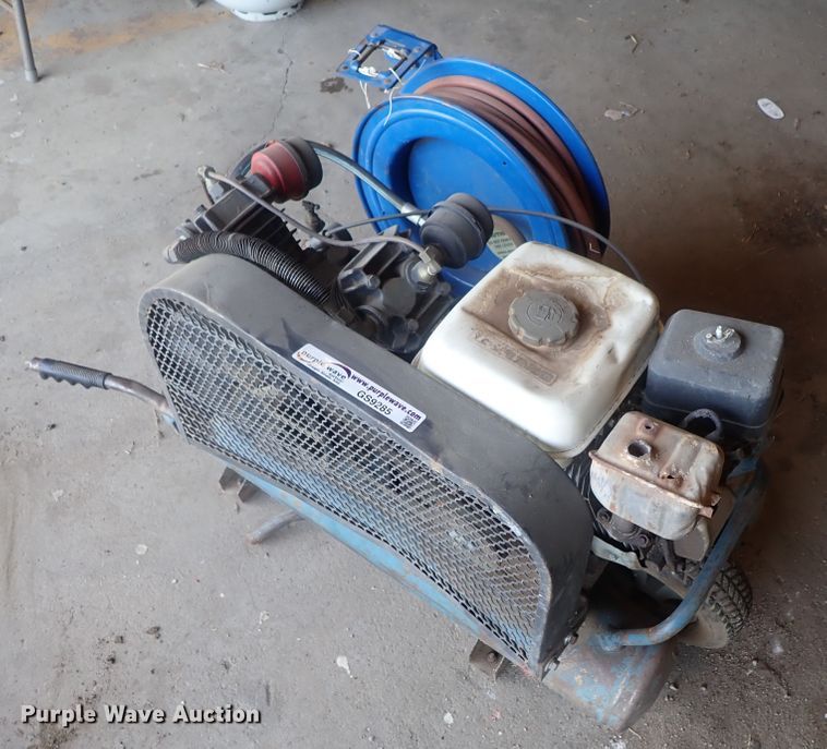 image for item GS9285 Puma air compressor