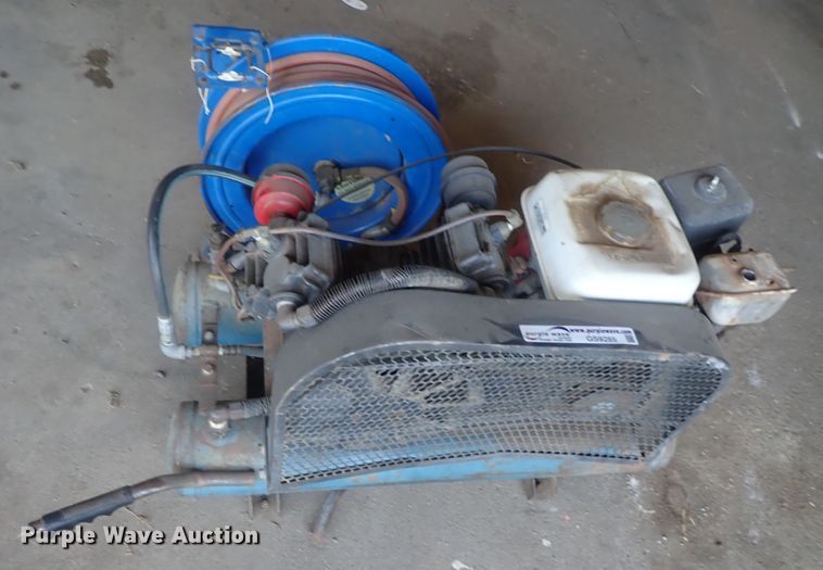 image for item GS9285 Puma air compressor