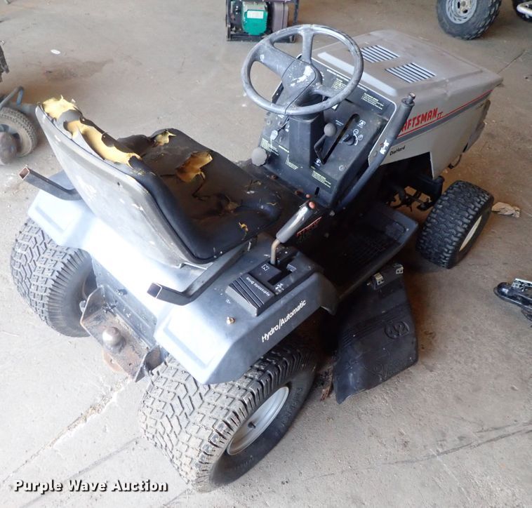 image for item GS9286 Craftsman lawn mower