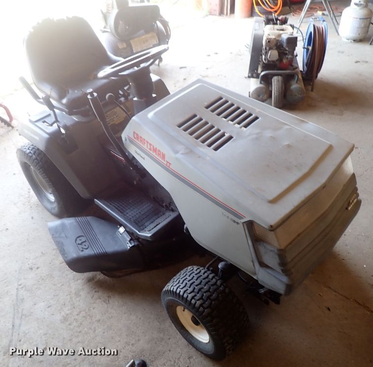 image for item GS9286 Craftsman lawn mower