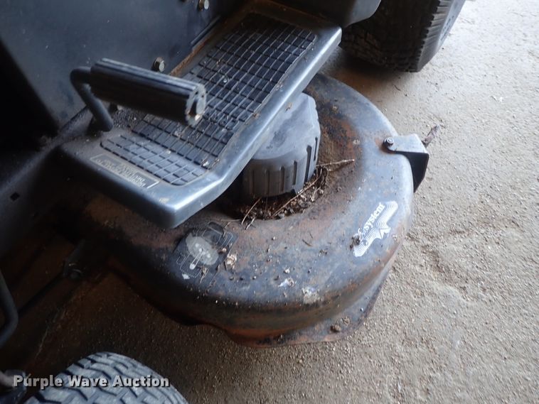 image for item GS9286 Craftsman lawn mower