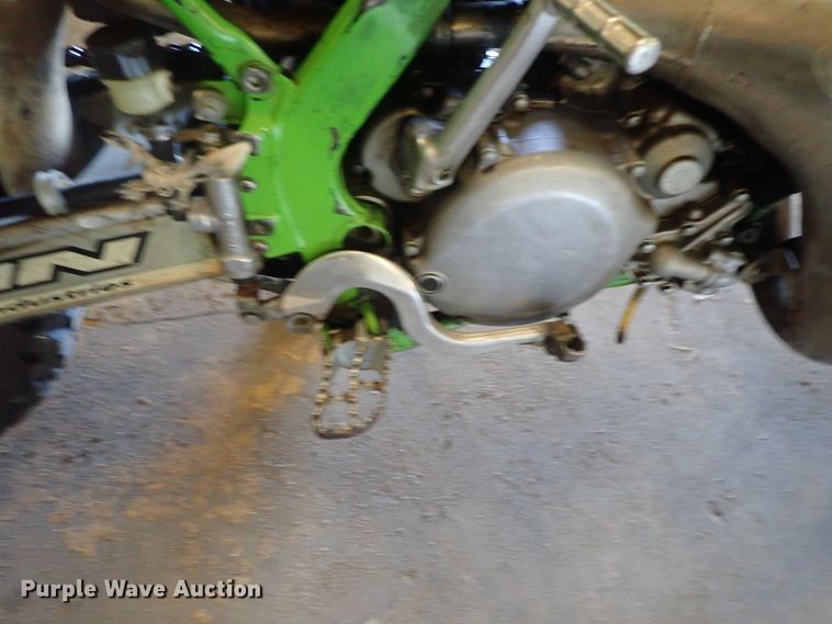 image for item GS9292 1998 Kawasaki KX125K5 dirt bike