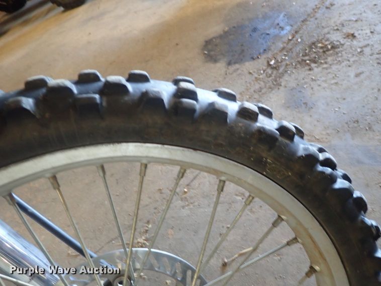 image for item GS9292 1998 Kawasaki KX125K5 dirt bike