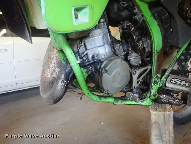 image for item GS9292 1998 Kawasaki KX125K5 dirt bike