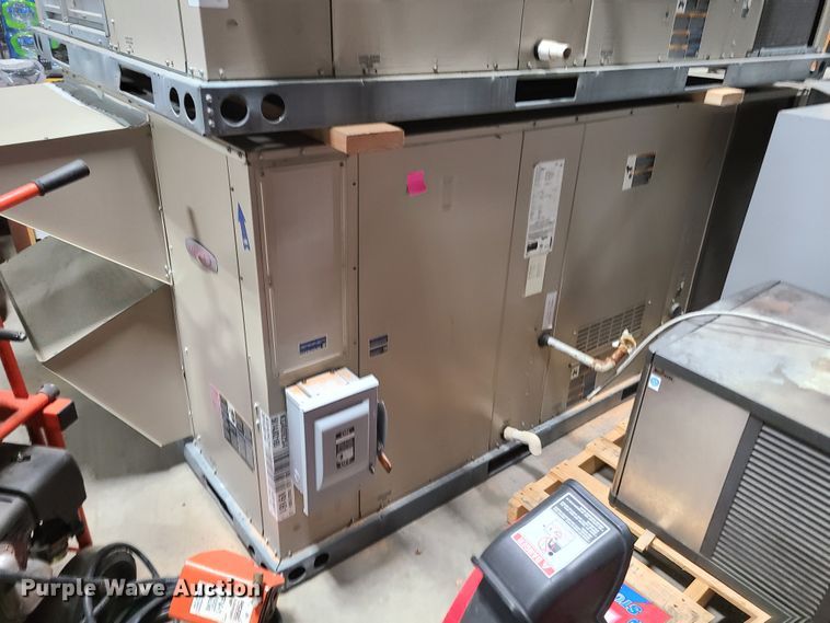 image for item GT9155 (2) Lennox AC units