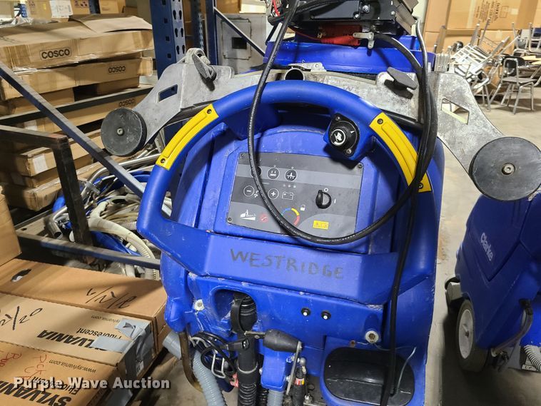 image for item GT9156 (4) floor scrubbers