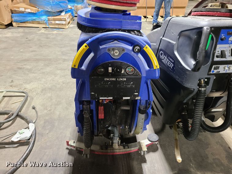 image for item GT9157 (3) floor scrubbers