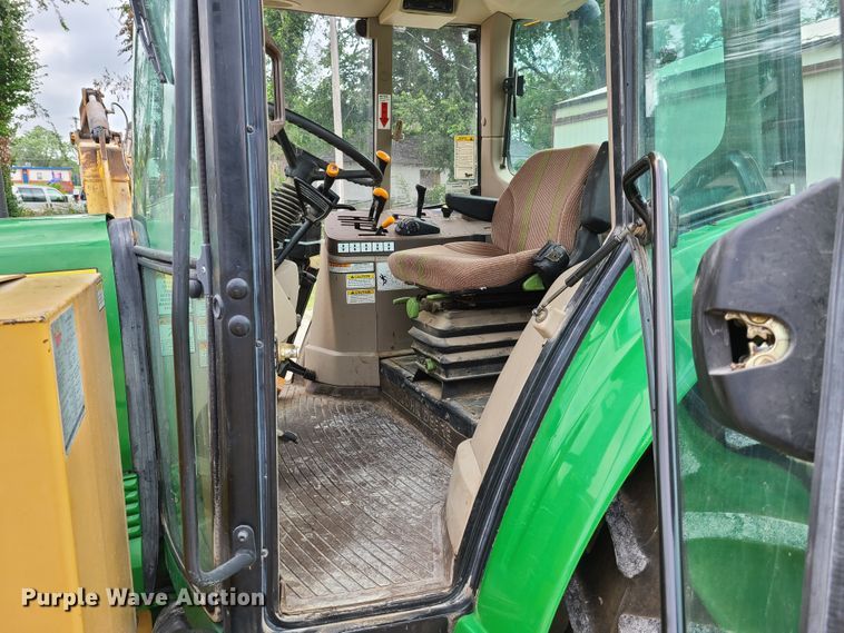 image for item GT9163 John Deere 6415  tractor