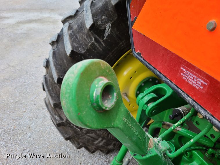 image for item GT9163 John Deere 6415  tractor