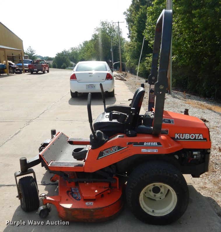 image for item GV9087 Kubota ZD21 ZTR lawm mower