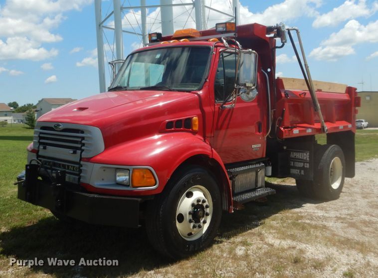 image for item GV9116 2007 Sterling Acterra dump truck