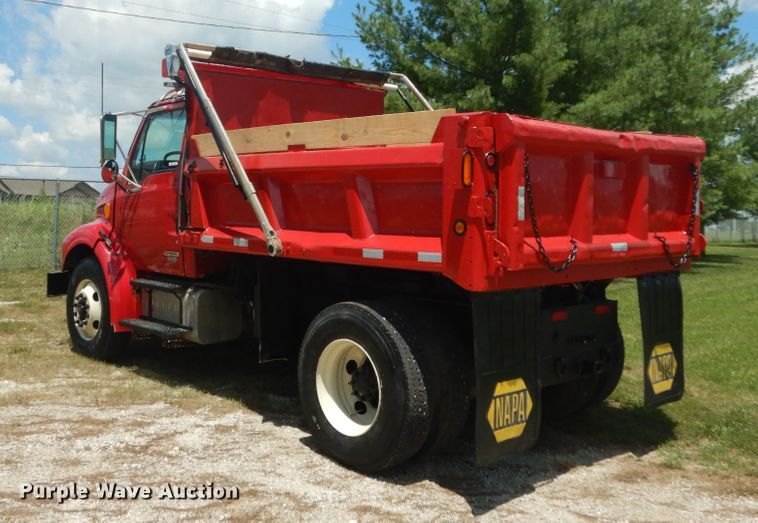 image for item GV9116 2007 Sterling Acterra dump truck