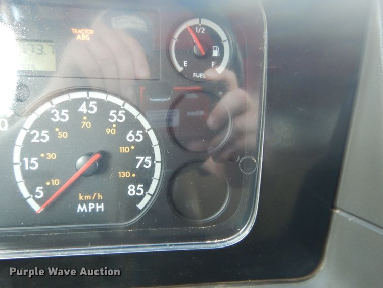 image for item GV9116 2007 Sterling Acterra dump truck