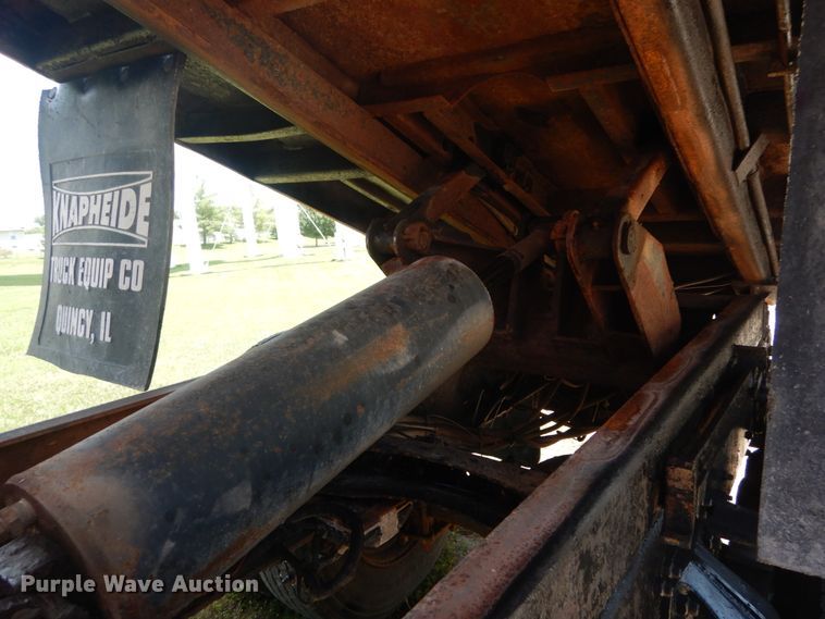 image for item GV9116 2007 Sterling Acterra dump truck