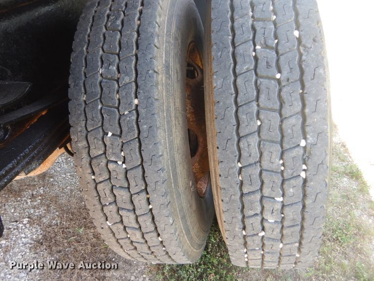 image for item GV9116 2007 Sterling Acterra dump truck