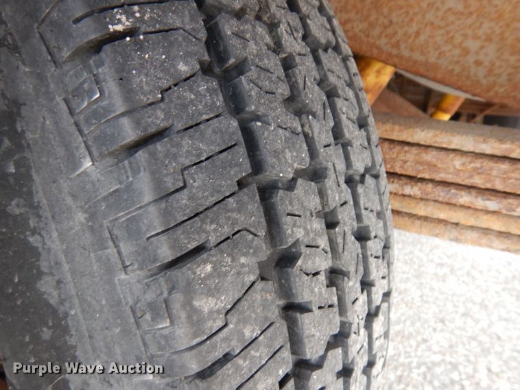 image for item HA9318 1993 Ford Econoline E350  box truck