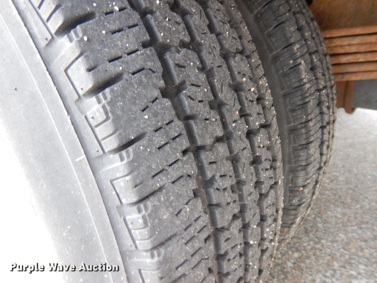 image for item HA9318 1993 Ford Econoline E350  box truck