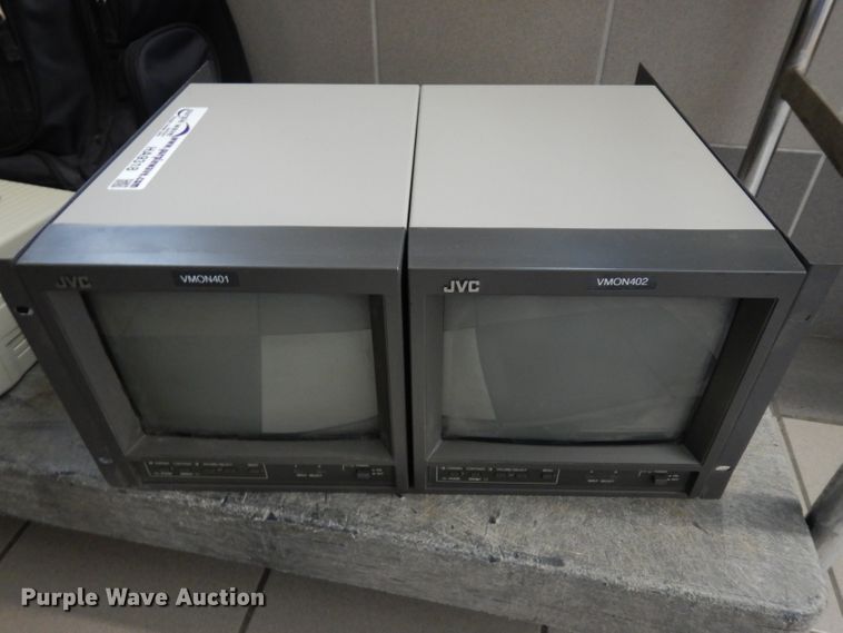 image for item HA9318 1993 Ford Econoline E350  box truck