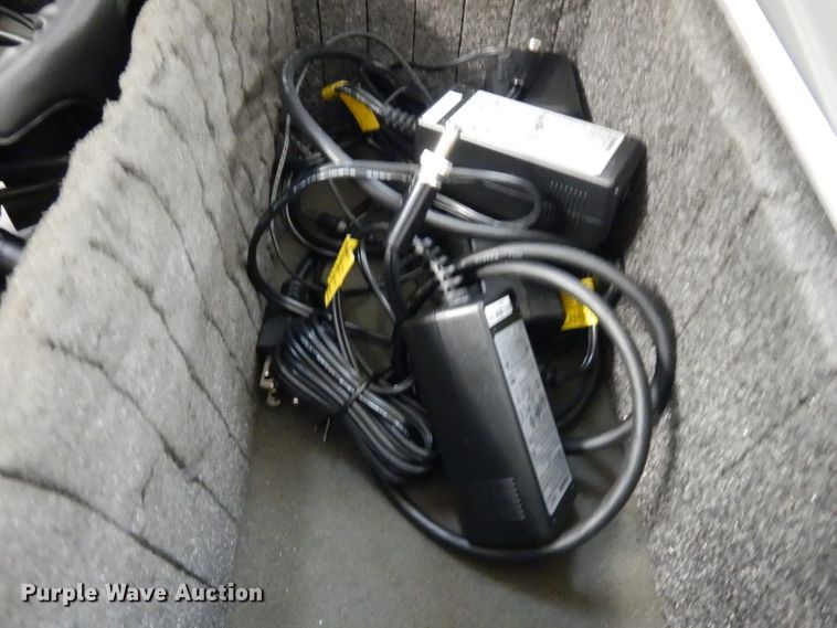 image for item HA9318 1993 Ford Econoline E350  box truck