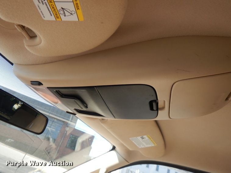 image for item HG9000 2010 Ford Explorer XLT  SUV