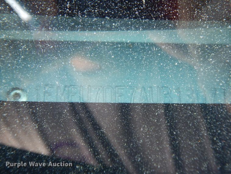 image for item HG9000 2010 Ford Explorer XLT  SUV