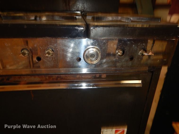 image for item HO9750 (2) Southbend stoves