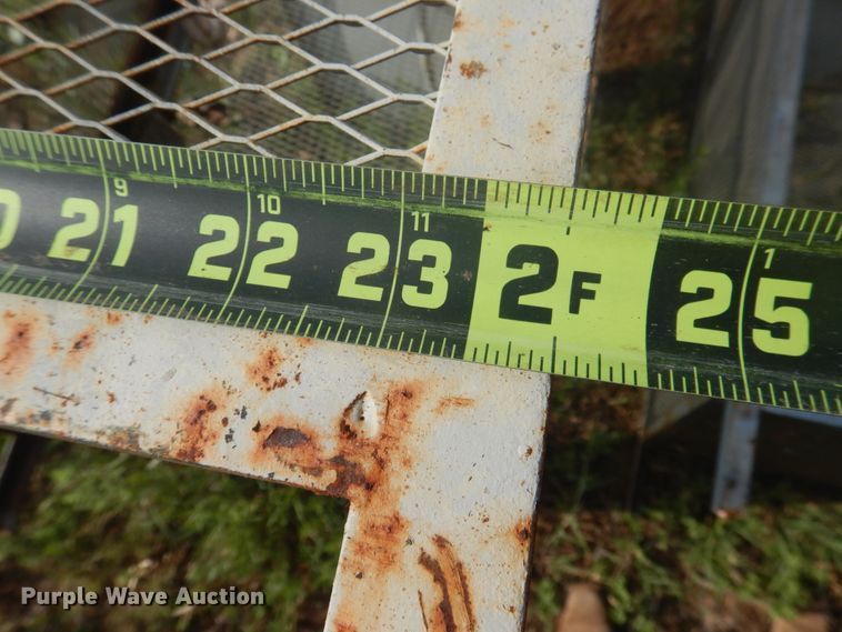 image for item HO9754 Equipment cages