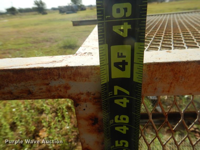 image for item HO9754 Equipment cages