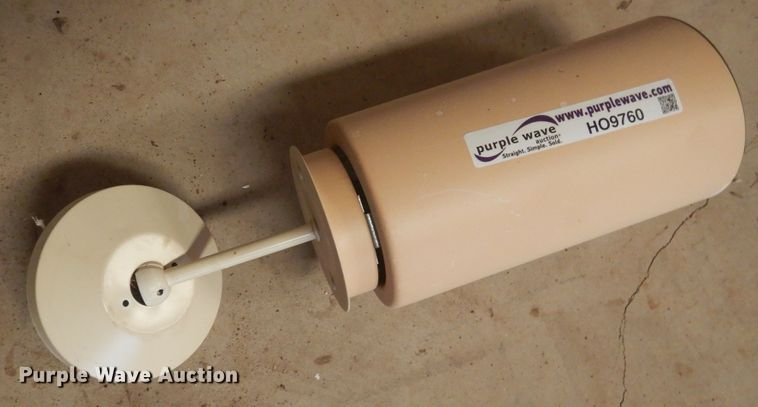 image for item HO9760 Approximately 20 can lights