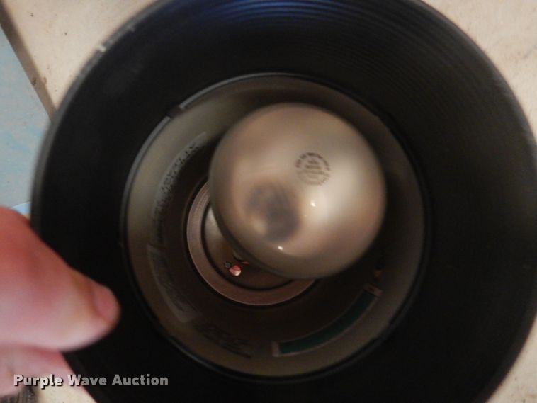 image for item HO9760 Approximately 20 can lights