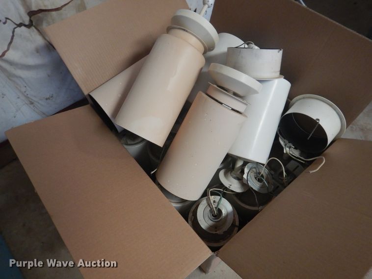 image for item HO9760 Approximately 20 can lights