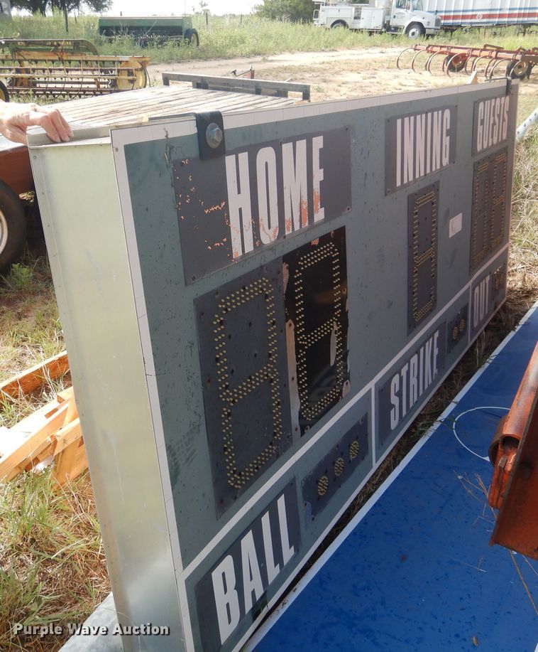 image for item HO9761 Baseball scoreboard