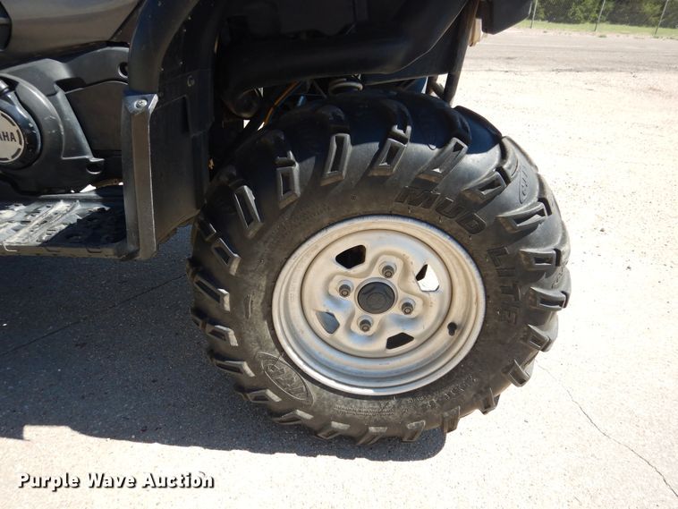 image for item HV9205 2005 Yamaha Grizzly 650 ATV
