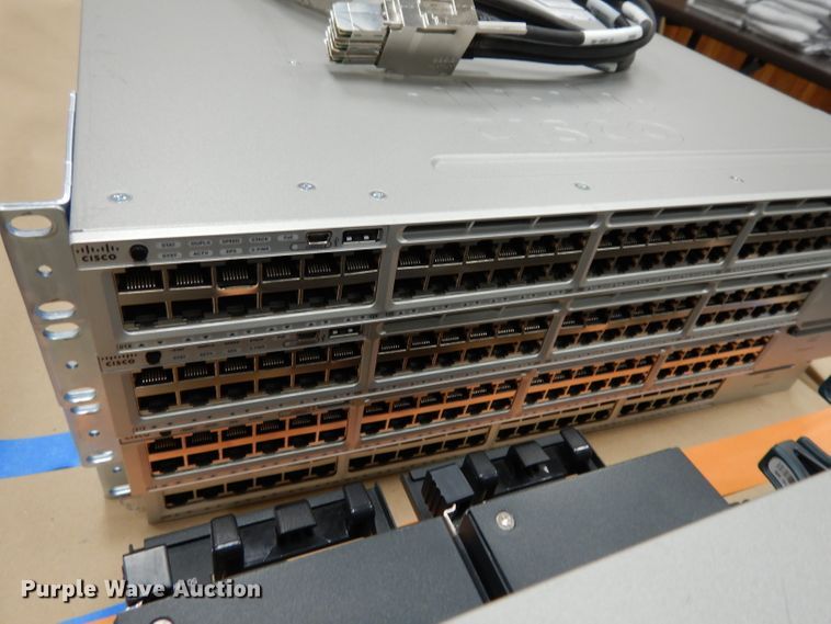 image for item HV9346 (12) Cisco networking swithces