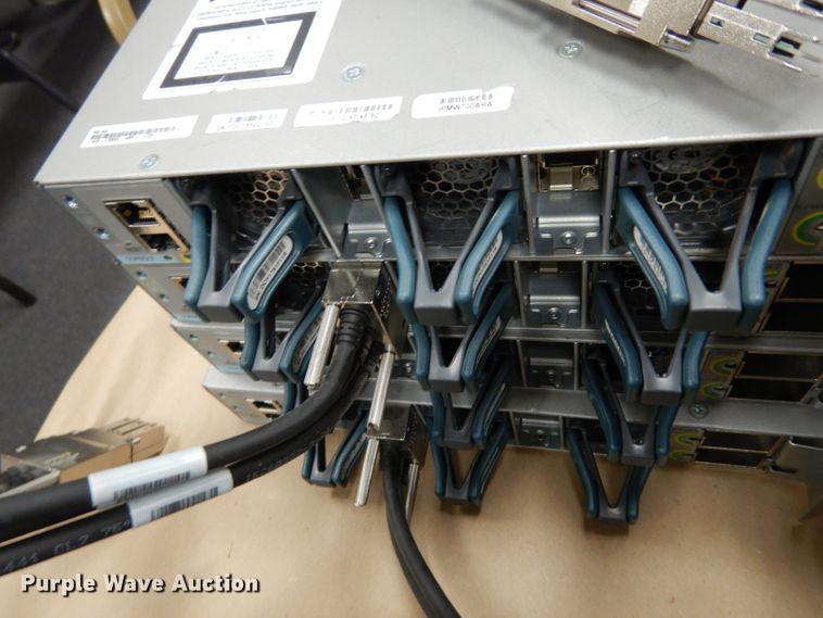 image for item HV9346 (12) Cisco networking swithces