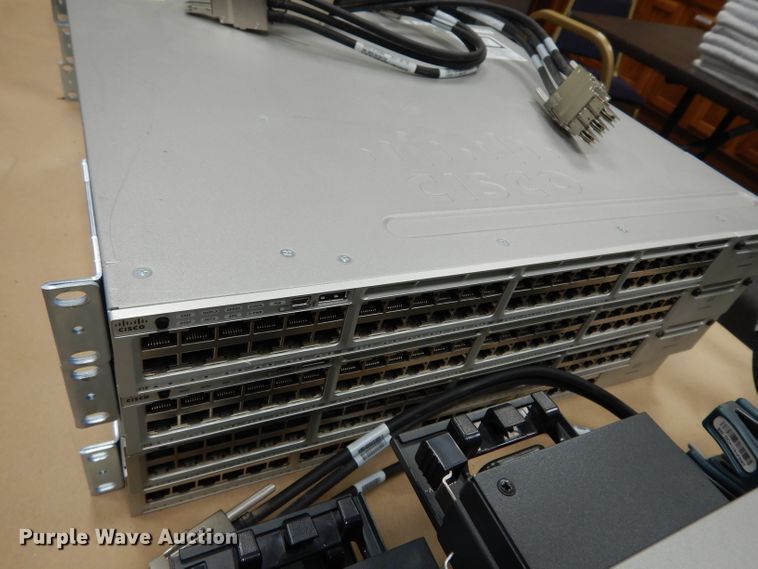 image for item HV9346 (12) Cisco networking swithces