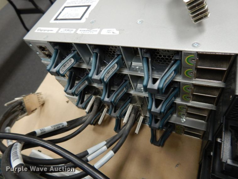 image for item HV9346 (12) Cisco networking swithces