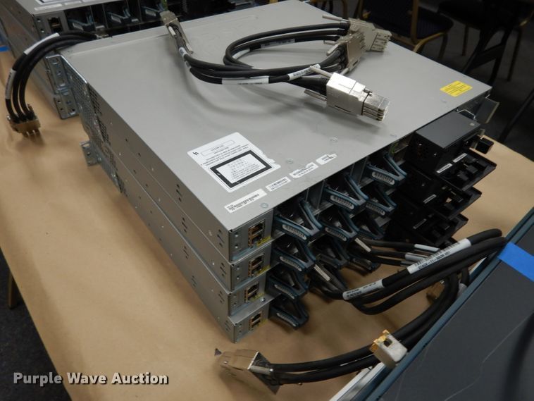 image for item HV9346 (12) Cisco networking swithces