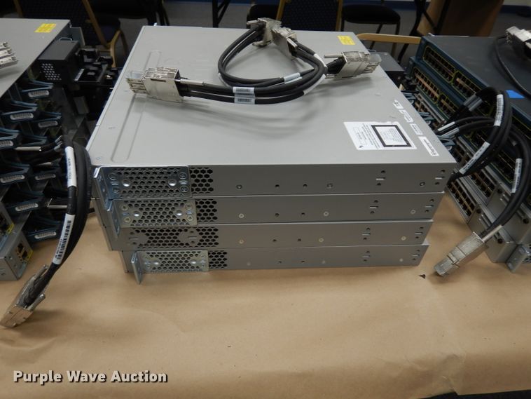 image for item HV9346 (12) Cisco networking swithces