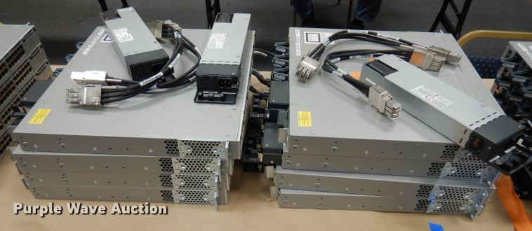 image for item HV9347 (12) Cisco Catalyst 3850 48PoE+ network switches