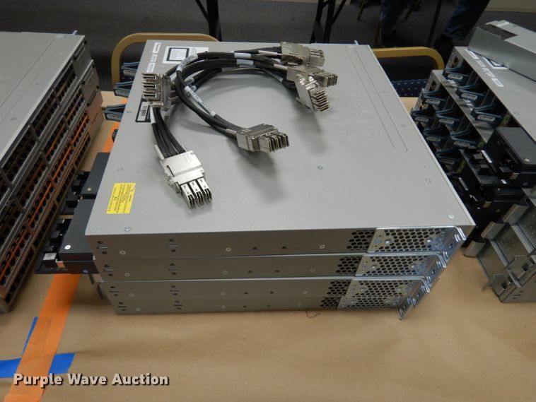 image for item HV9347 (12) Cisco Catalyst 3850 48PoE+ network switches